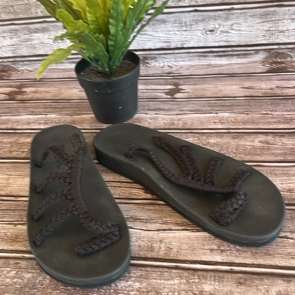 Plaka Black  Braided Flip Flop  Sandals Size 7 - Picture 3 of 7